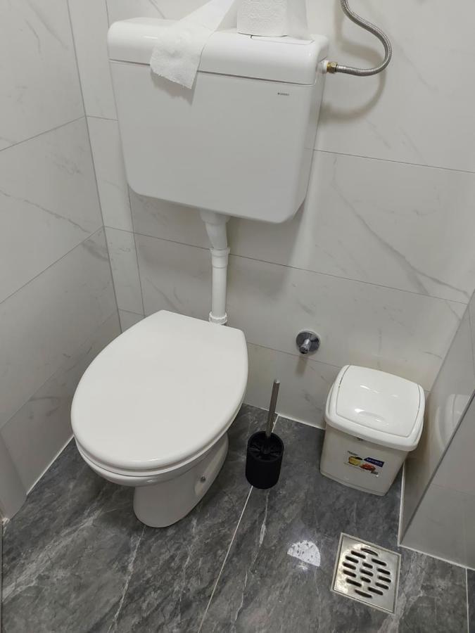 Apartman Mikikiki Belgrade Extérieur photo